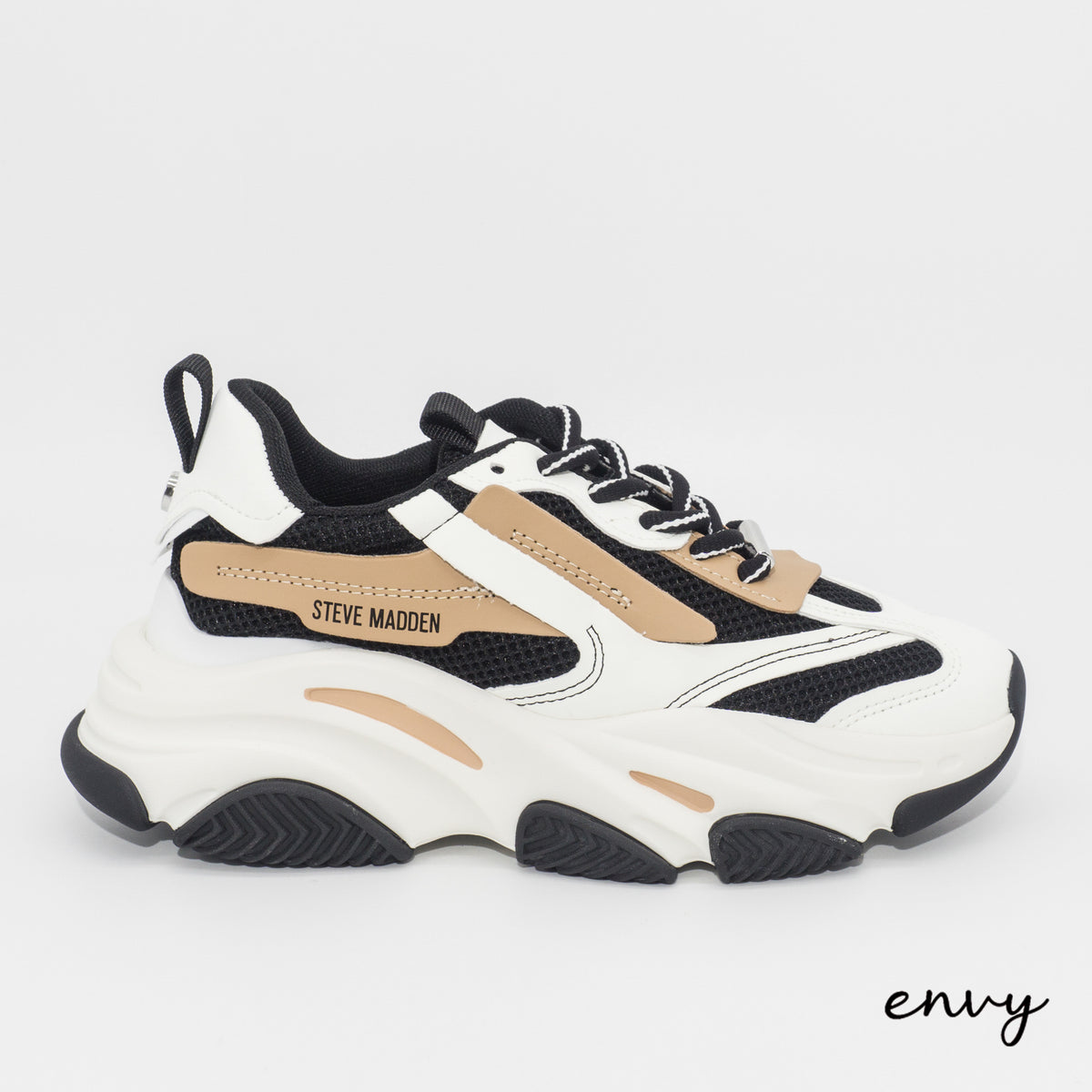 Steve Madden Sneakers