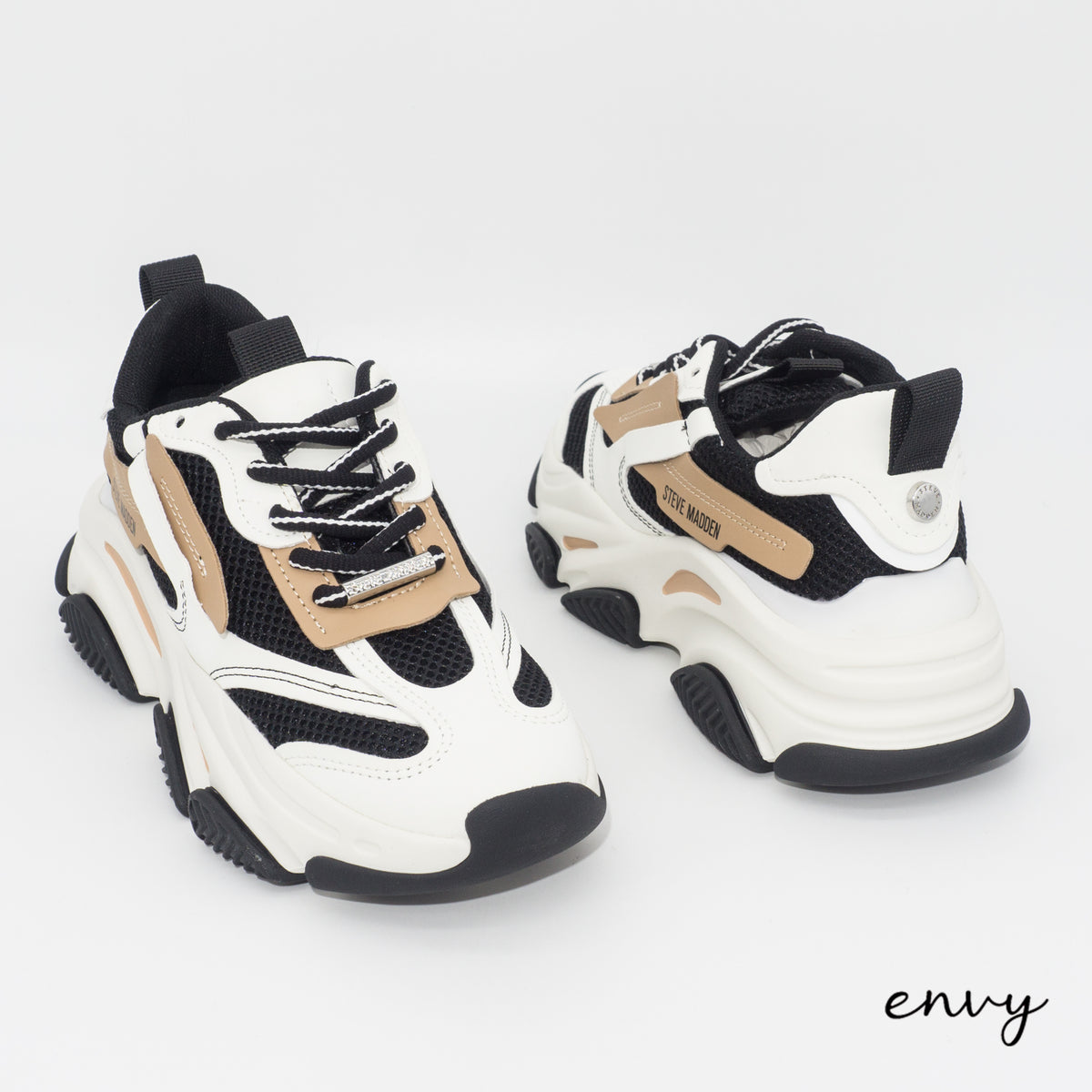 Steve Madden Sneakers