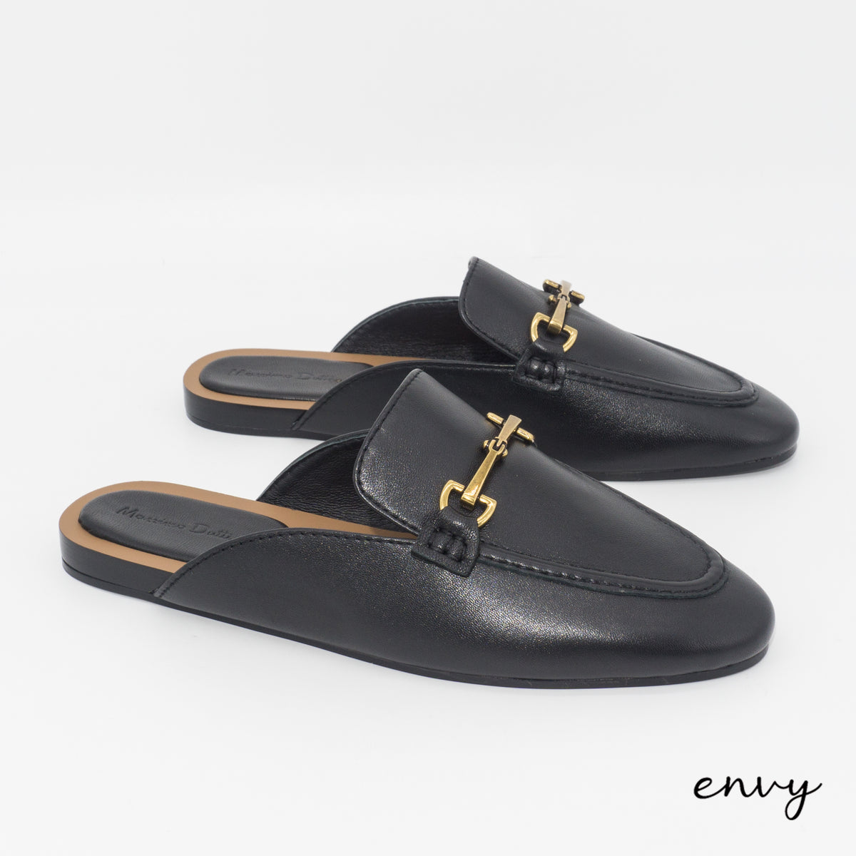 Massimo Dutti Flats