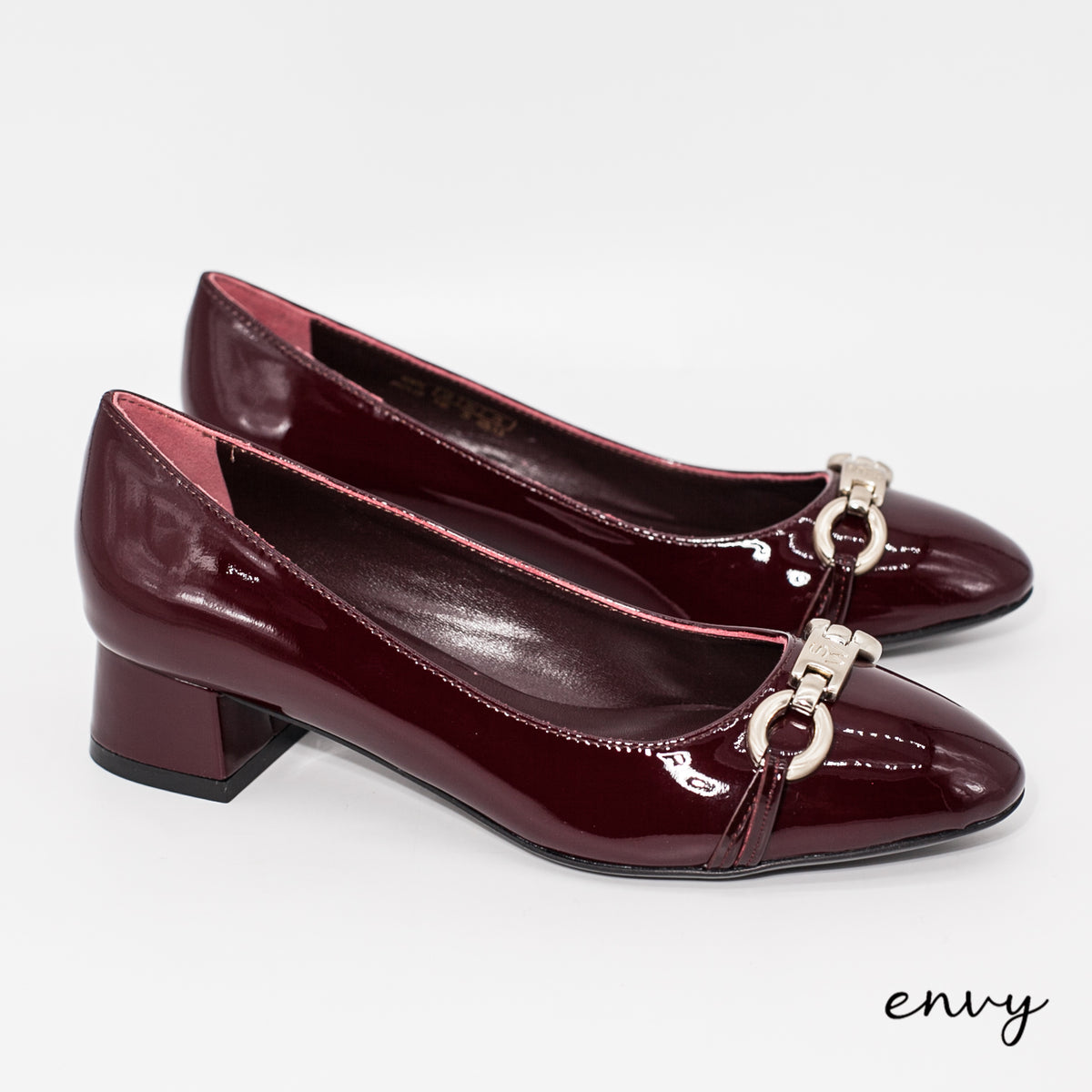 Stuart Weitzman Pumps