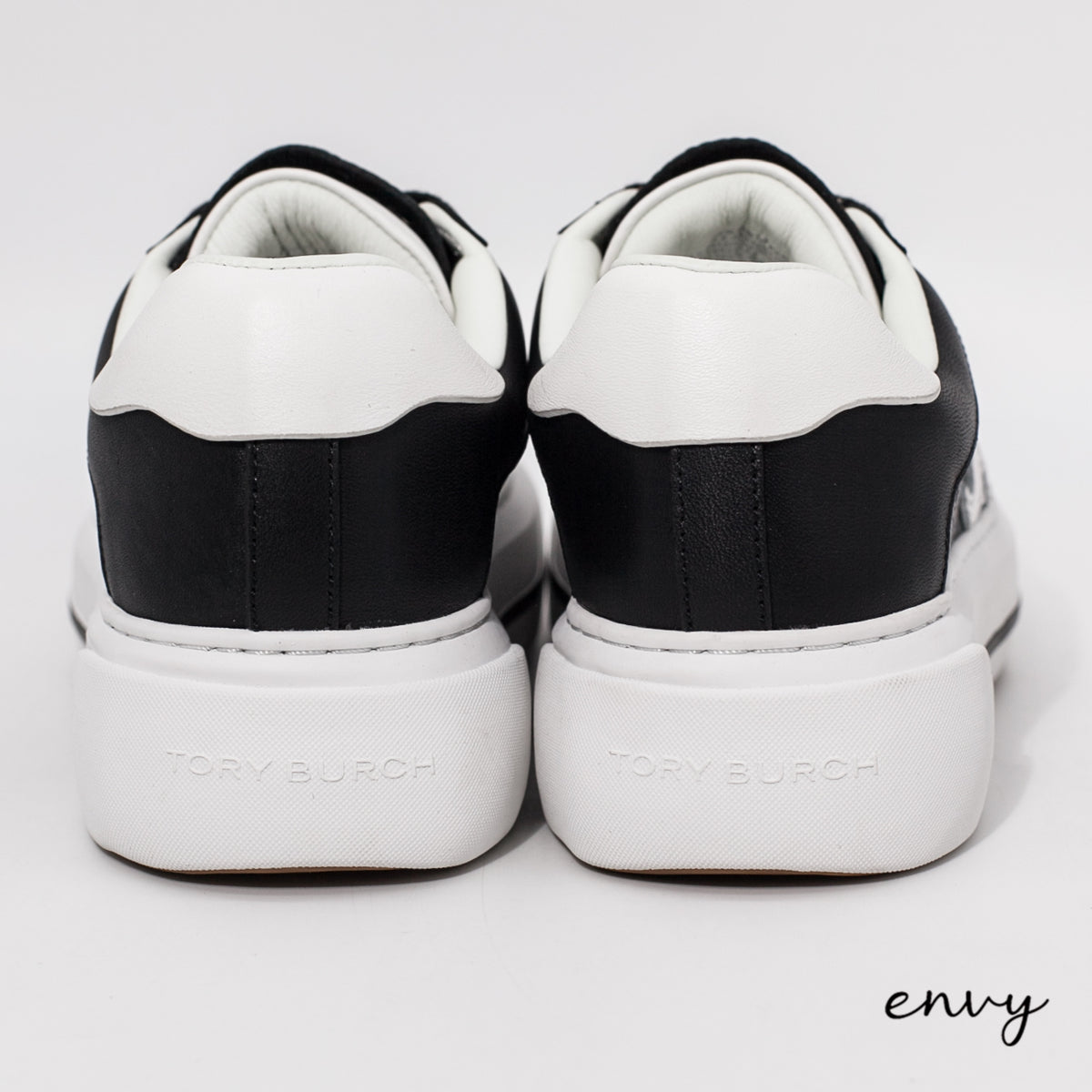 Tory Burch Sneakers
