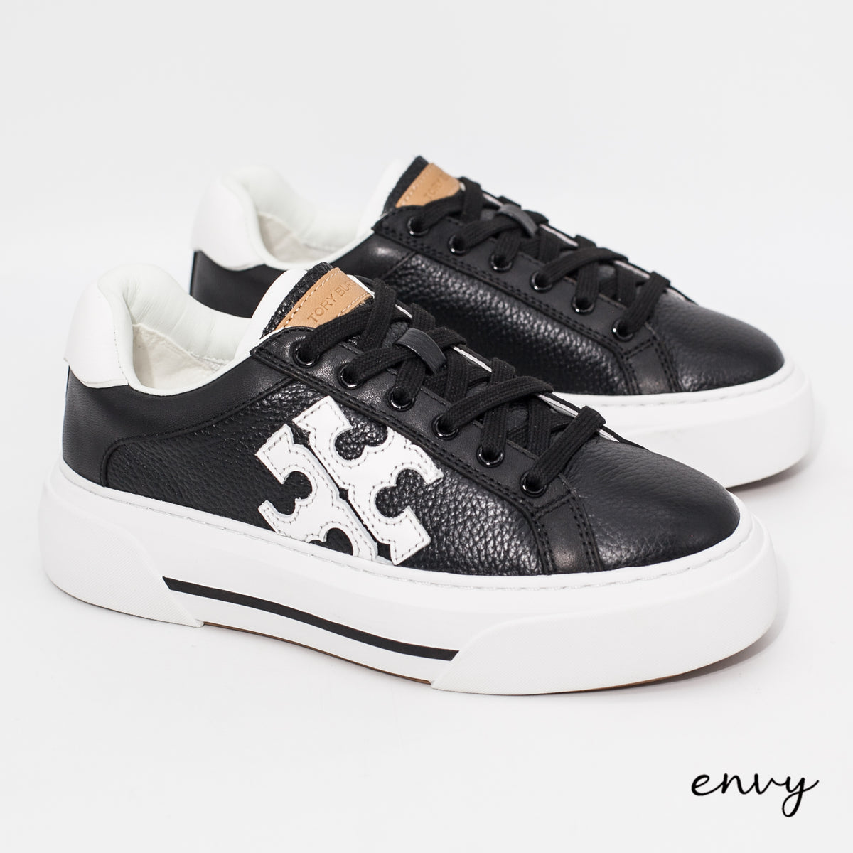 Tory Burch Sneakers