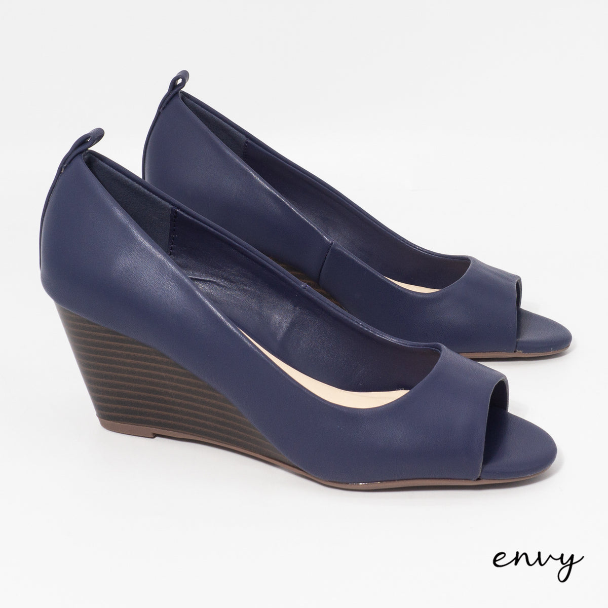 Kenneth Cole Wedge Sandals