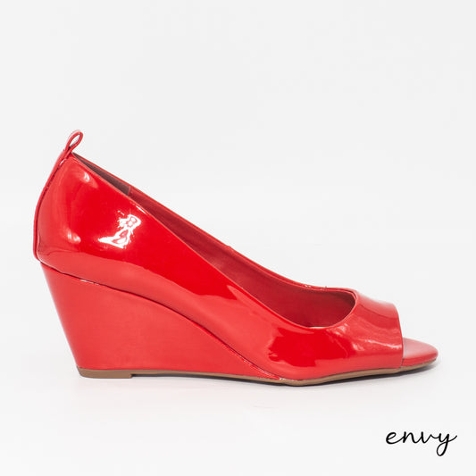 Kenneth Cole Wedge Sandals