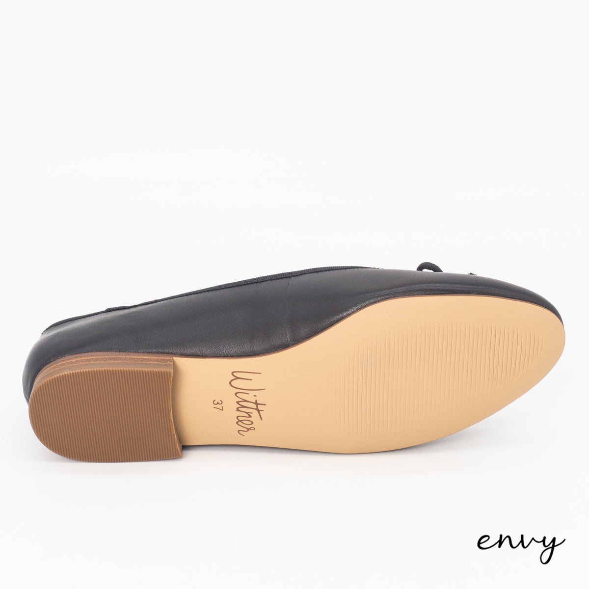 Wittner Close Shoes