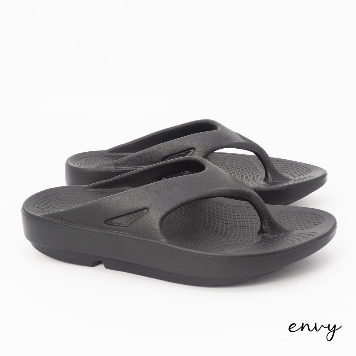 Oofos Slippers