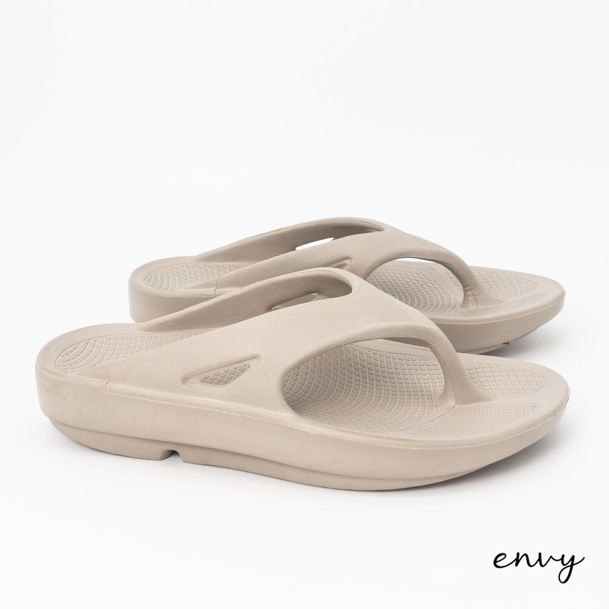 Oofos Slippers