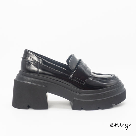 Steve Madden Loafers