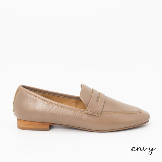 Rag & Co. Close Shoes