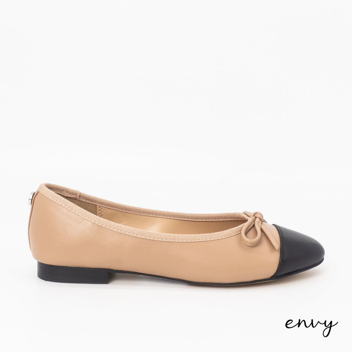 Steve Madden Close Shoes