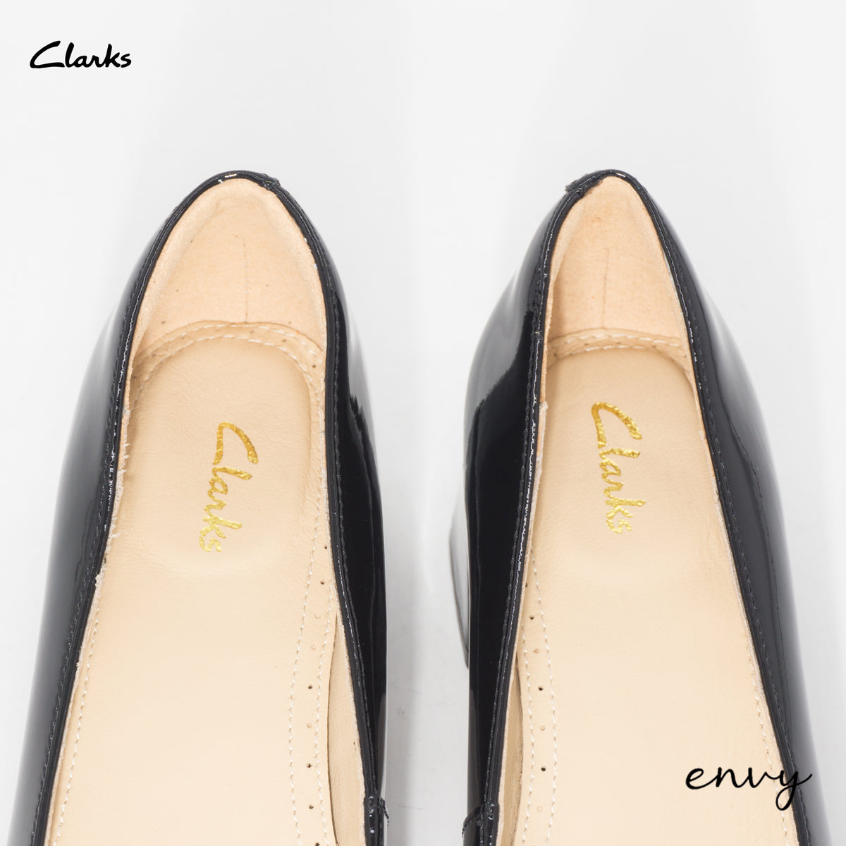 Clarks Pumps