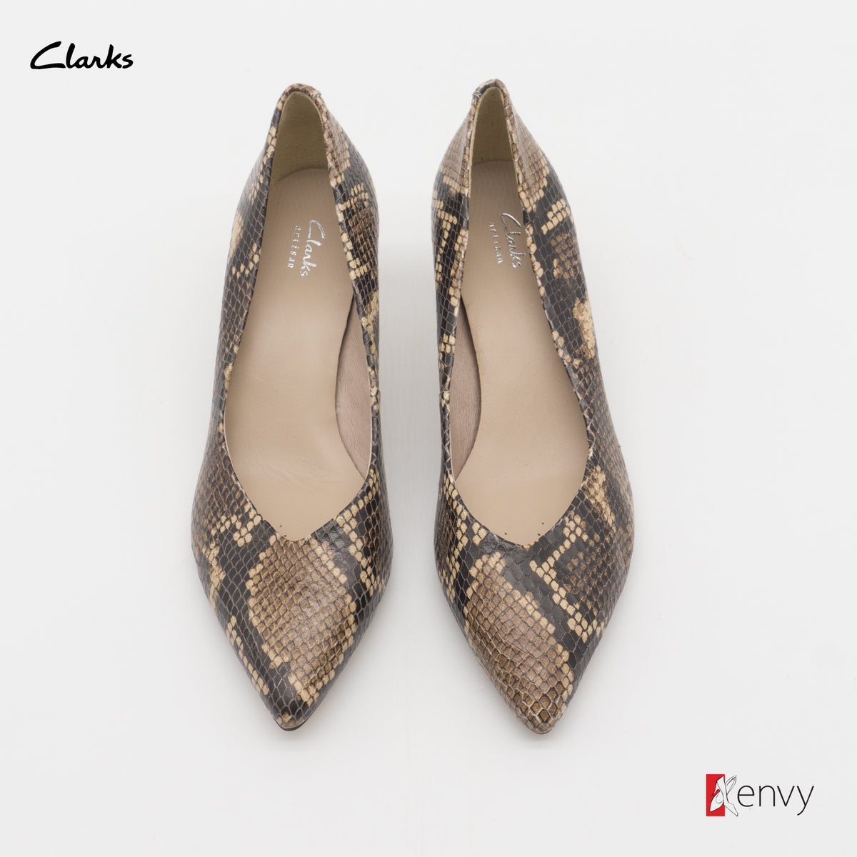 Clarks Pumps