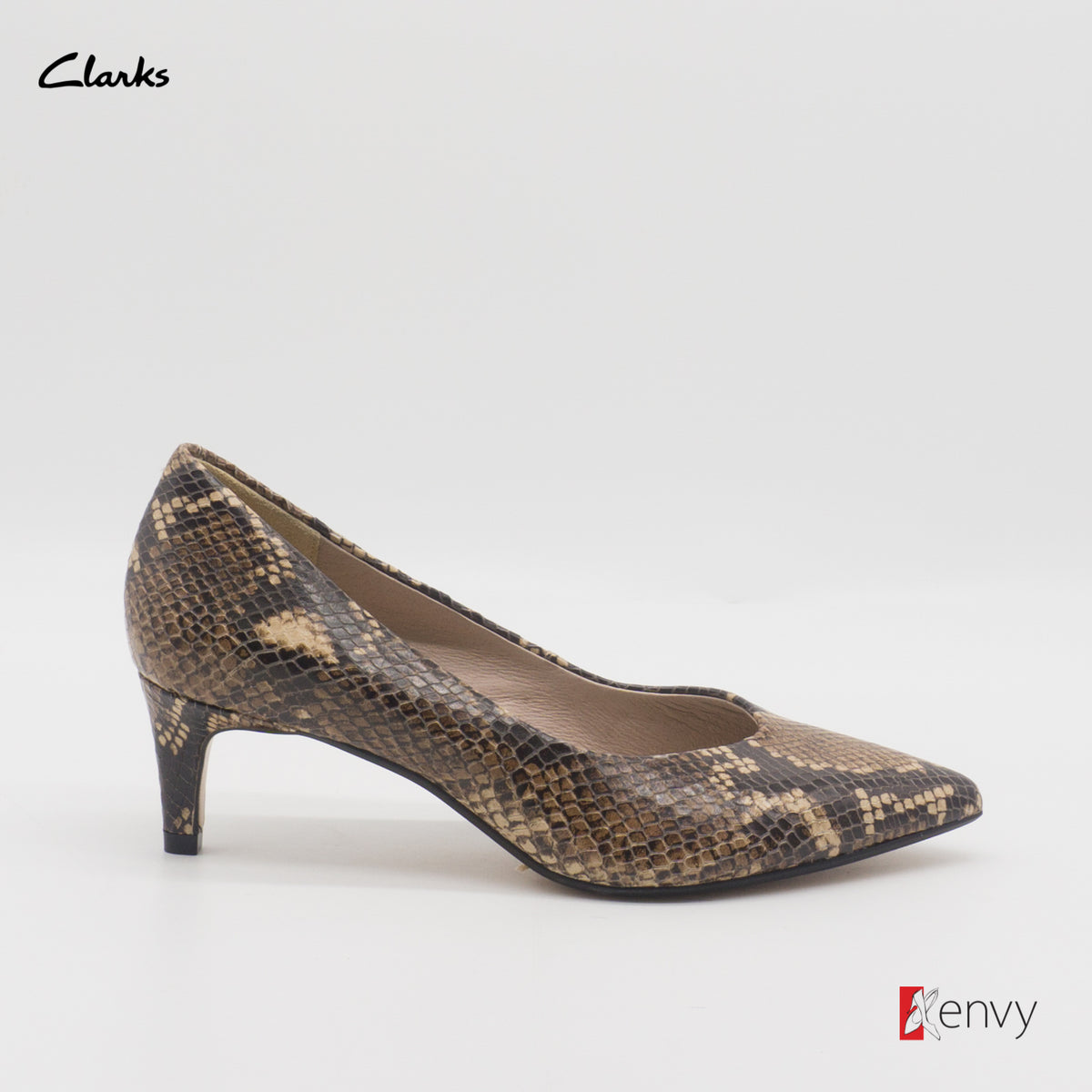 Clarks Pumps