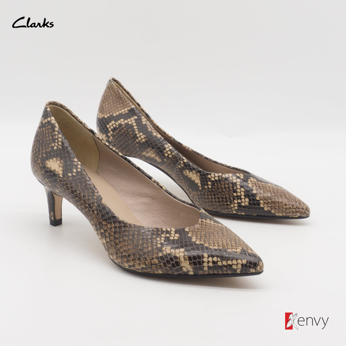 Clarks Pumps